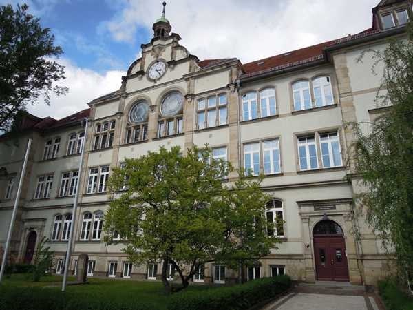 Unsere Schule im Fr&uuml;hjahr!