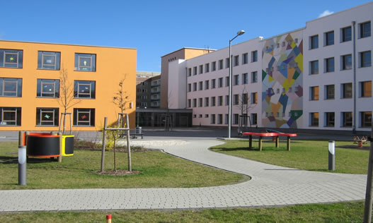 Schulhof